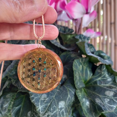 תיליון אורגונייט פרח החיים ועשר הספרות עץ החיים